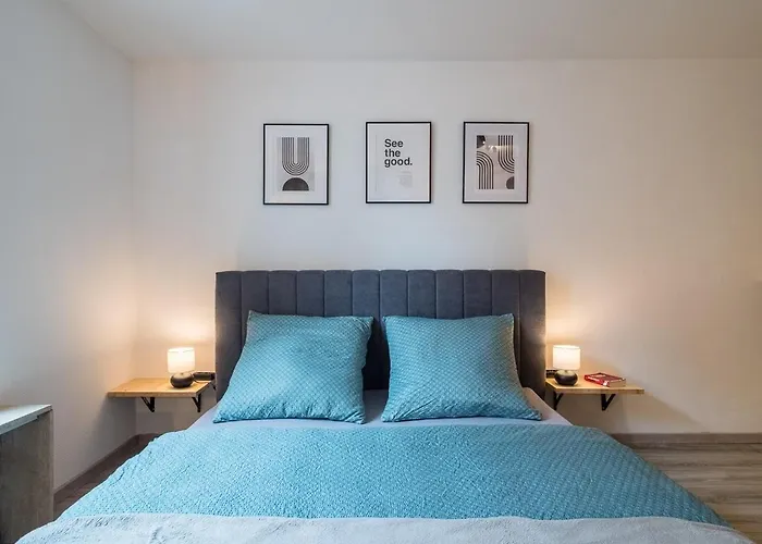 アパート Wohnen In Der Altstadt アウグスブルク